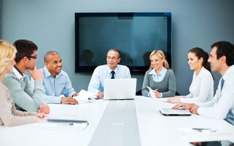 فقط در جلساتی شرکت کنید که ضروری هستند