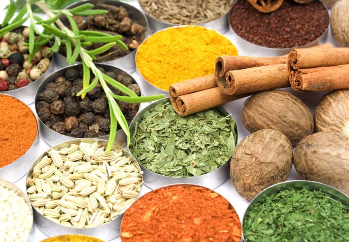 گیاهان معطر و ادویهها