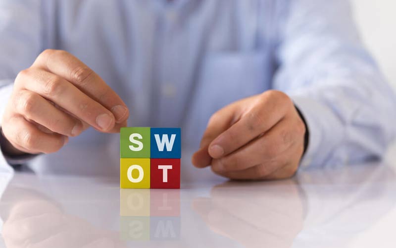 تحلیل SWOT و رسیدن به استراتژی بهتر 