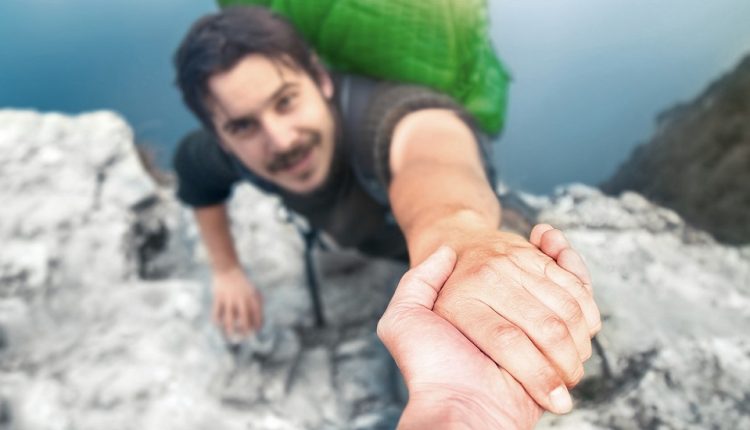 چگونه اعتماد کنیم
