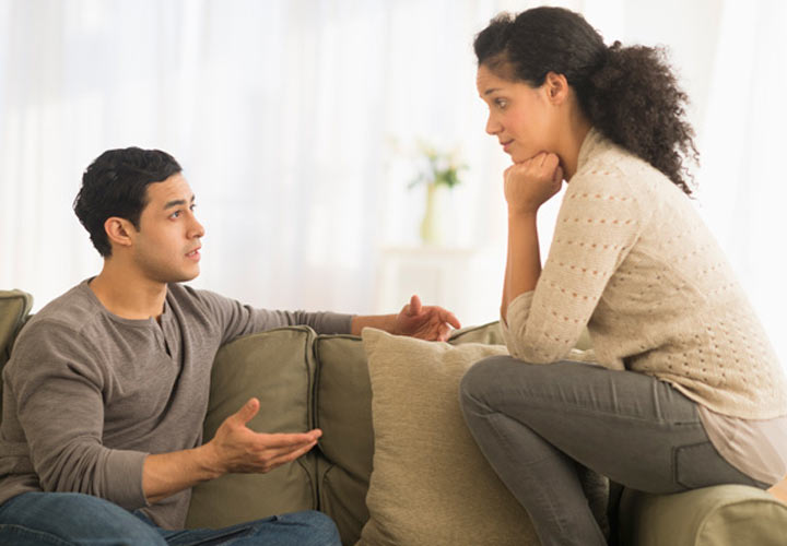 گوش کردن بدون قضاوت