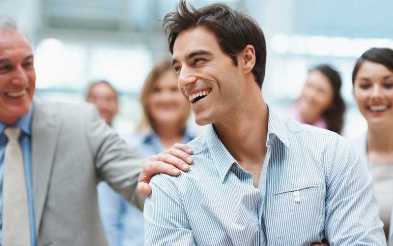 جملات مثبت - برای رسیدن به موفقیت بهتر از دیروز عمل کنید