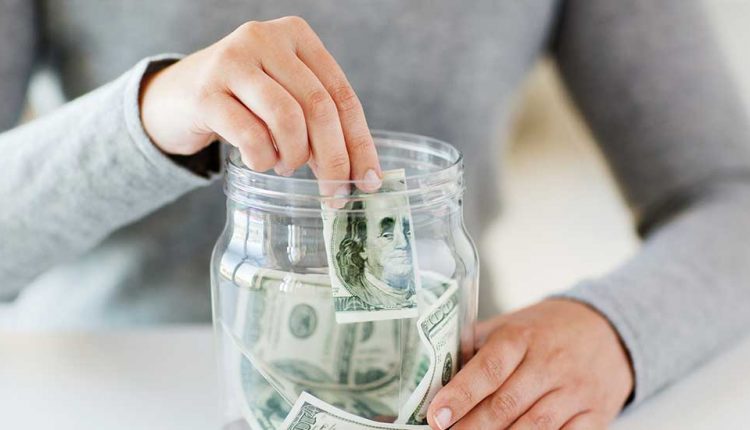 چگونه پس‌انداز کنیم؟