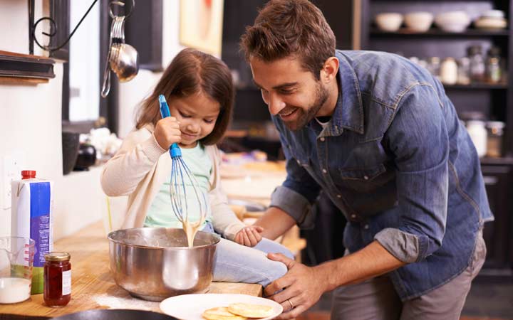 آشپزی یادش بدهید ـ چگونه کودکی خلاق داشته باشیم