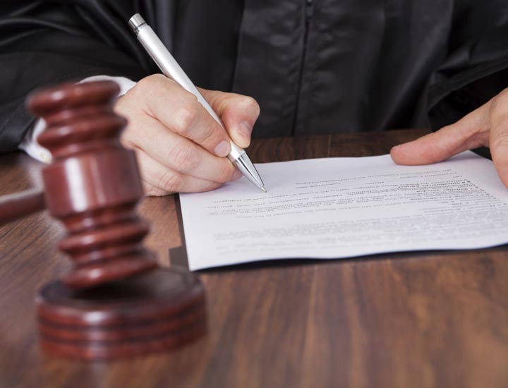 توقیف اموال از طریق دادگستری