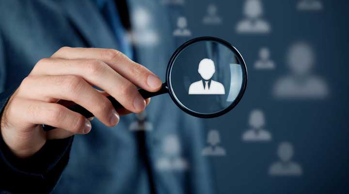مدیریت تجربه مشتری چیست - ساختن نمایه کامل مشتریان