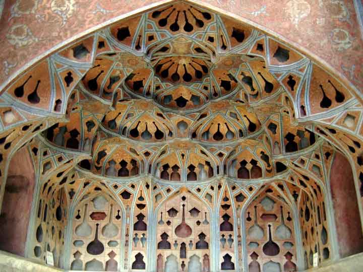 عالی قاپو
