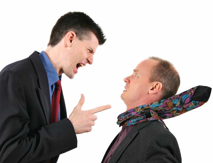 گفتن عبارت تو داری اشتباه می‌کنی ممنوع - نحوه رفتار با افراد لجباز