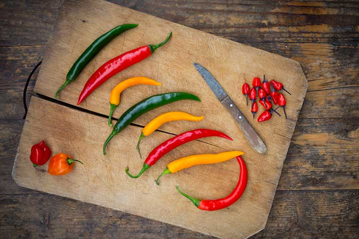 آیا بین شخصیت افراد و علاقهی آنها به غذاهای تند، ارتباطی وجود دارد؟
