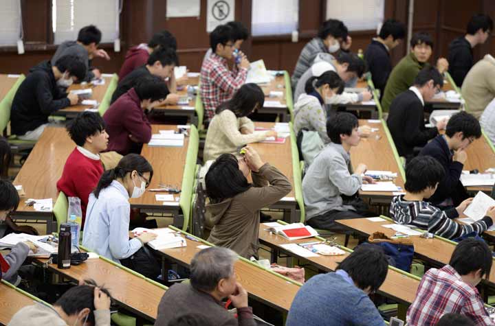 آیا پشیمانم از اینکه در کلاسهای آمادگی کنکور شرکت نکردم؟