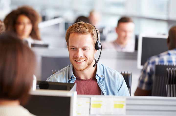 رعایت فن بیان در ارتباط با مشتری رعایت فن بیان در ارتباط با مشتری - فن بیان با مشتری