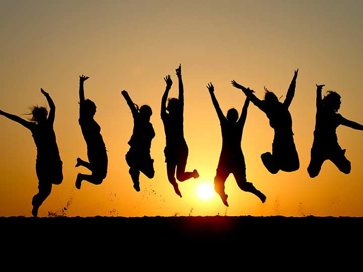 افراد خوشحال به چه چیزهایی وابسته نیستد