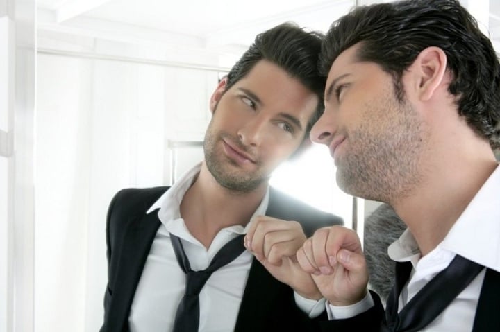 برای برخورد با افراد خودشیفته ابتدا باید آنها را شناسایی کنید