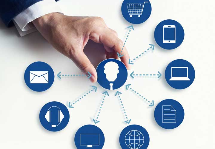 ERP چیست و چگونه عملکرد شرکت را ارتقاء میدهد؟