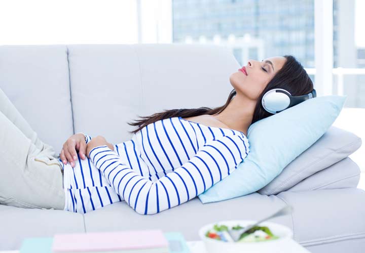 اگر هنگام خواب به موسیقی گوش بدهید وارد فاز خواب عمیق نمی شوید.