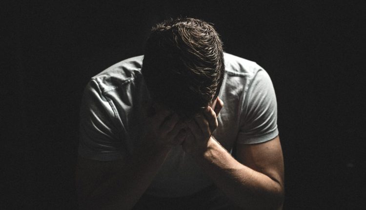۵ تفکر اشتباه درباره‌ی افسردگی که در میان بسیاری از مردم رواج دارد