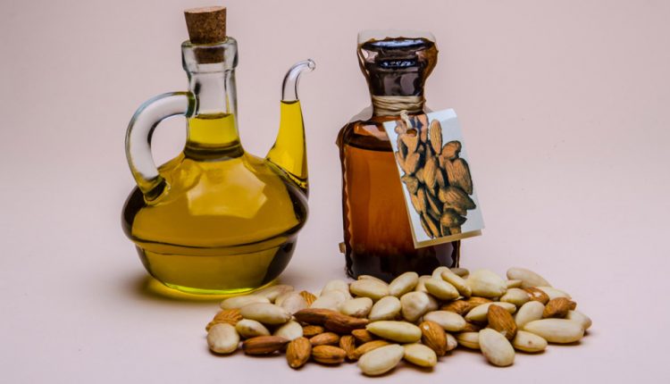 خواص روغن بادام