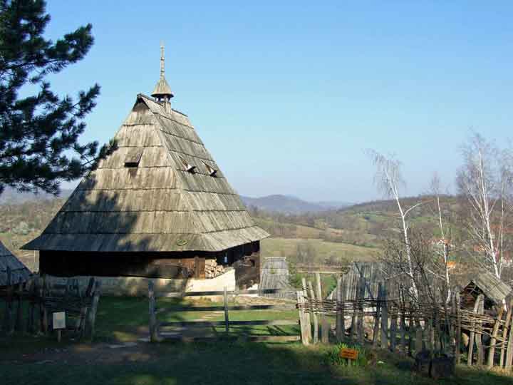سفر به صربستان - سیروگوجینو
