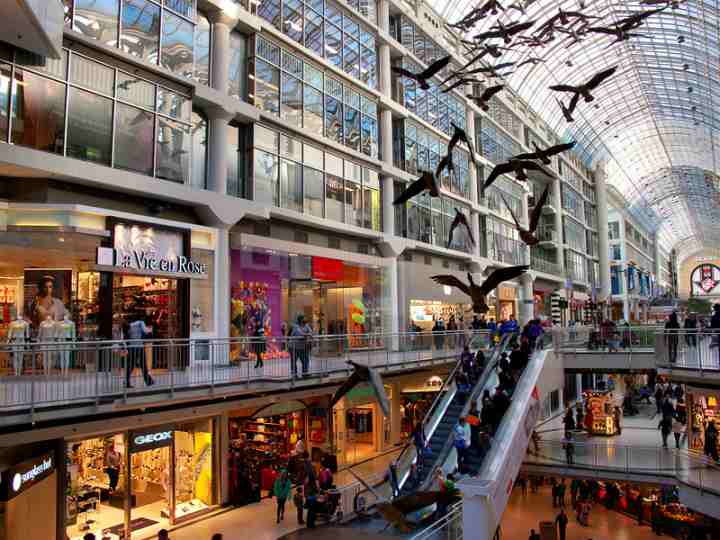 جاهای دیدنی تورنتو - مرکز خرید ایتون سنتر (Eaton Center)