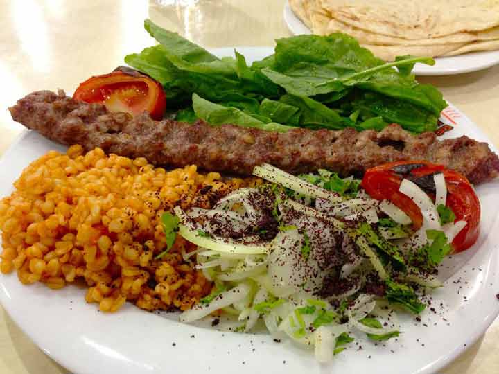 کباب-غذاهای محلی ترکیه