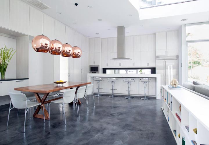 دکوراسیون آشپزخانه مدرن - آشپزخانه‌ای با سطوح مدرن