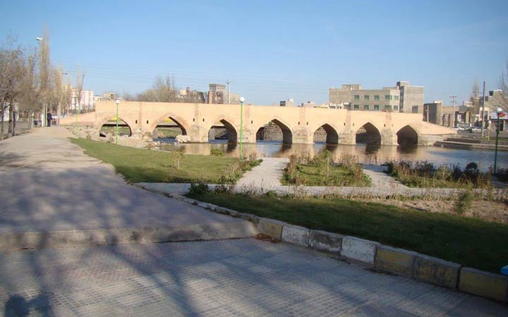 جاهای دیدنی اردبیل - پل هفتچشمه