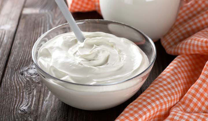 خوردن ماست پروبیوتیک برای سوزش ادرار