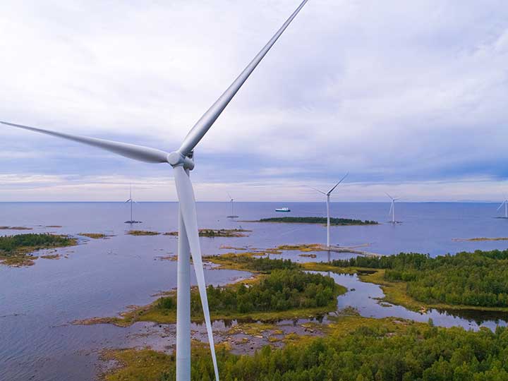زندگی در فنلاند و فعالیت در حوزه انرژی های پاک 
