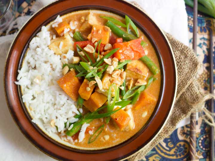 غذاهای تایلندی، کاری ماتسامان 