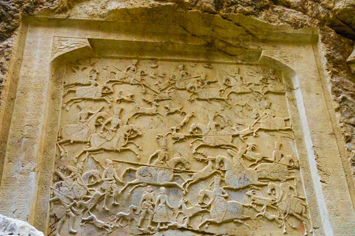 Inscription of Vashi Strait - left over from the Qajar period