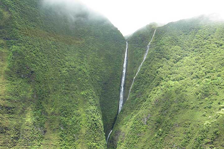 Ulupna waterfall;  The tallest waterfall in the world