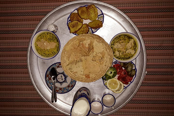 Travel guide to Yazd - local food