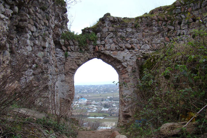 Sights of Talesh - Lisar shower castle