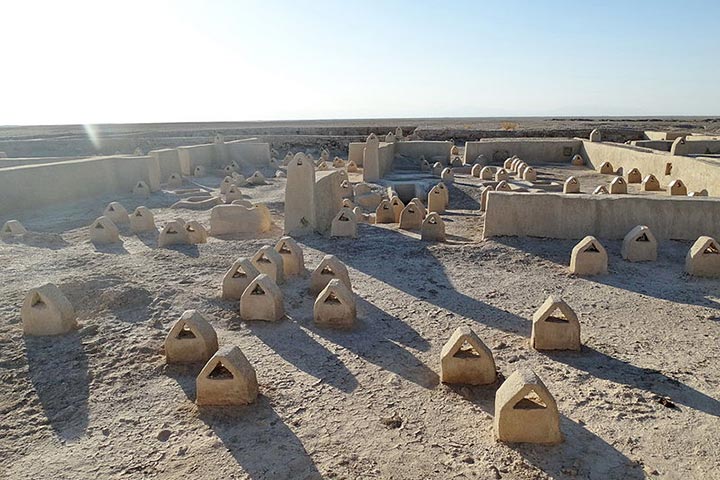 Burnt City Cemetery - Photo by Rasoul Abbasi