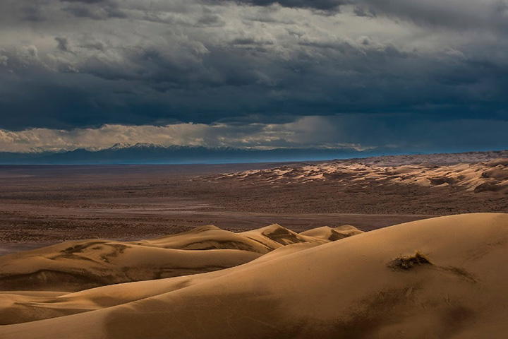 Maranjab Desert - Photo by Siavash Nemati