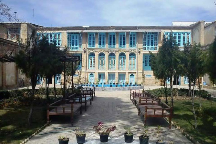 Anthropology Museum of Boroujerd sights - Photo by Mehdi Abolfathi