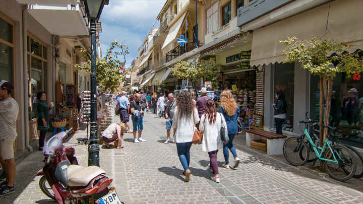 Daily shopping of local people - reducing the cost of foreign travel