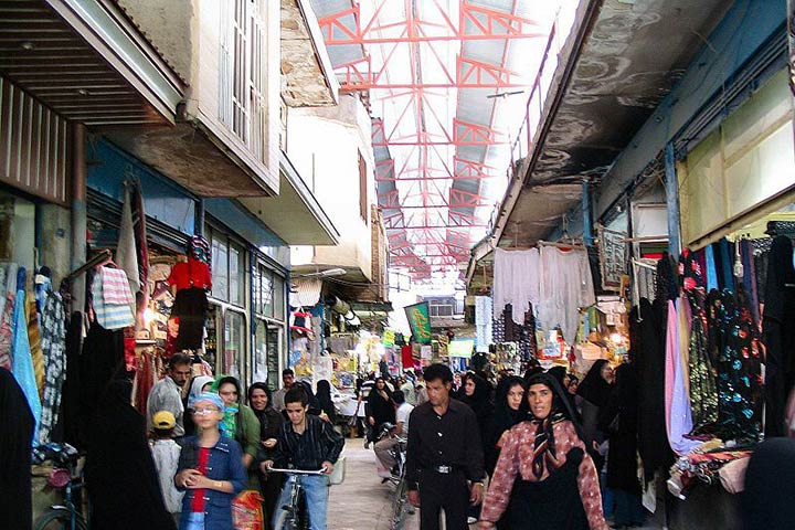 بازار بزرگ از جاهای دیدنی بروجرد - عکس از اسدی
