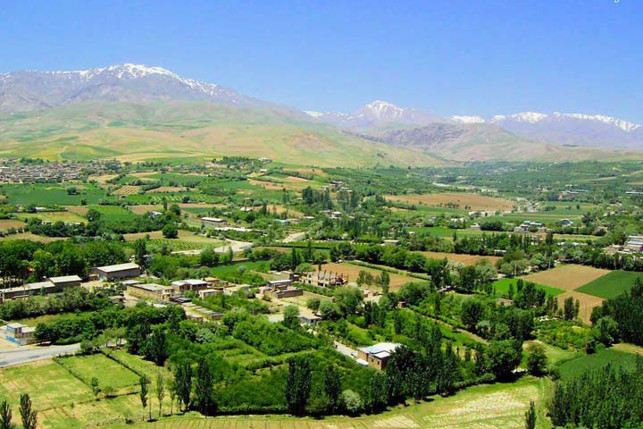 گلدشت از جاهای دیدنی بروجرد