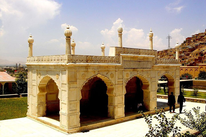 Shah Mosque - one of the sights of Afghanistan