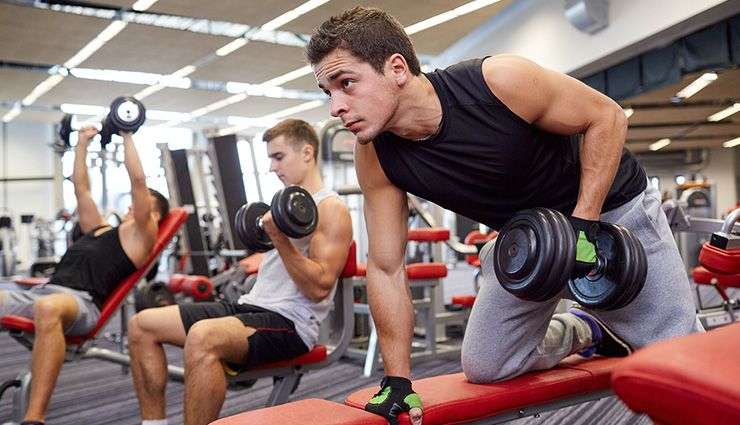 ۱۳ اشتباه رایج در بدنسازی که جلوی رشد عضلات را می‌گیرد