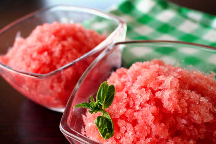 طرز تهیه گرانیتا هندوانه و ریحان