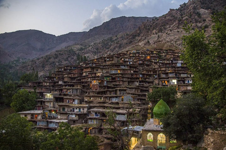 Sir Agha Seyed village