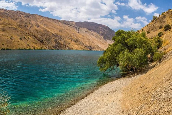 Gohar Doroud Lake - Photo by Ali Karimi - Lakes of Iran