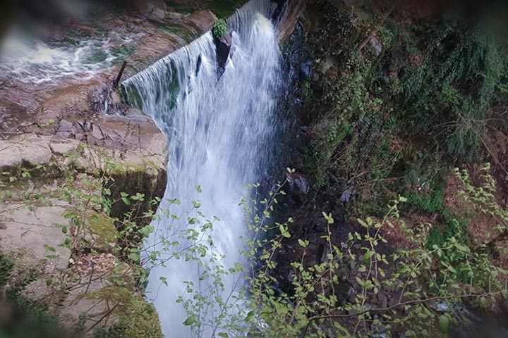 آبشار لونک - عکس از پوریا بختیاری