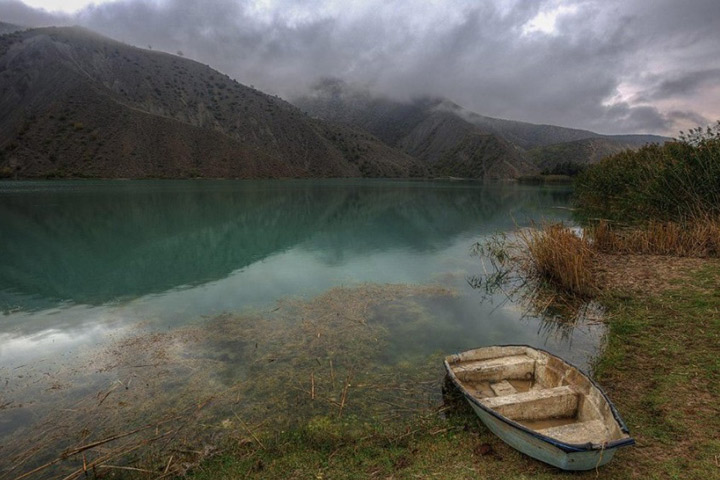 Velesht Lake - Photo by Hassan Beheshti