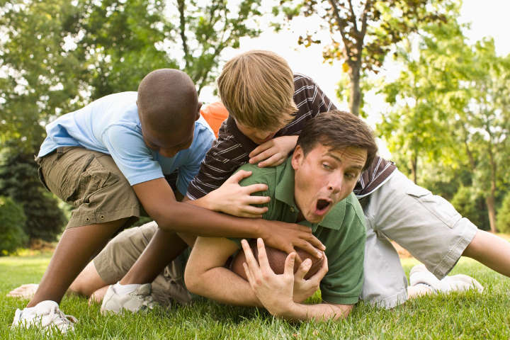 بازی با بچه‌ها-تعارفاتی که مردها از شنیدن آنها بیزارند