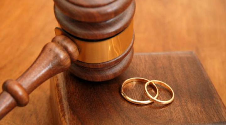 تبعات قانونی ازدواج سفید چیست؟