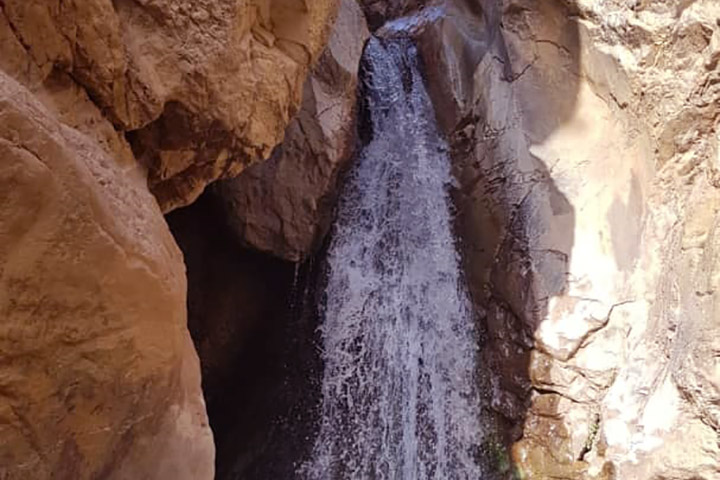 آبشار تیزآب - از جاهای دیدنی دماوند