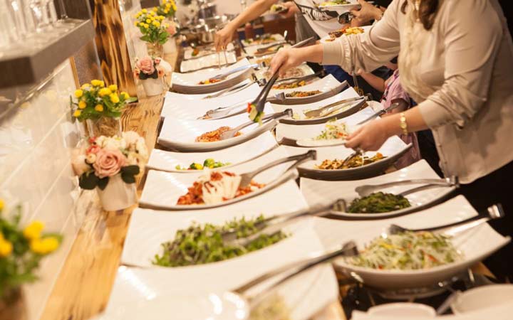 لیست هزینه جشن عروسی - شام و کترینگ